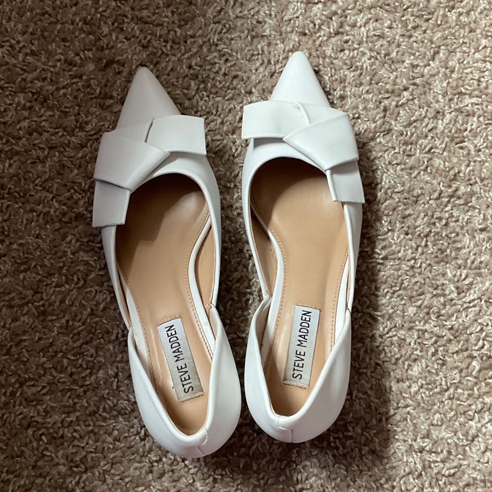 Steve Madden White Bow Loafers Micro Heel
